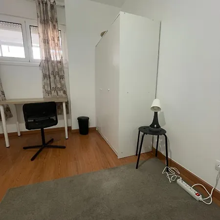 Homestay Home Lisbon